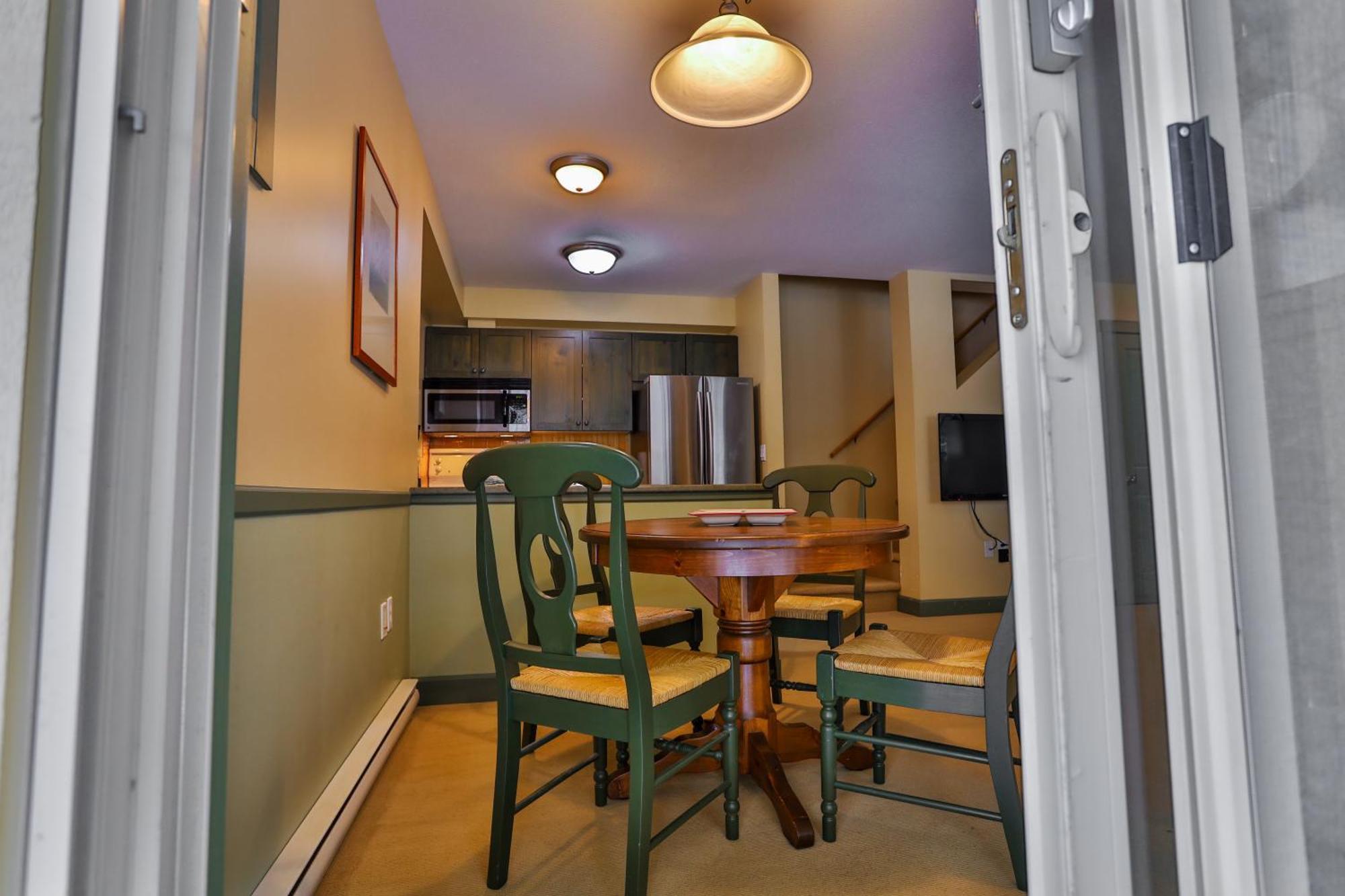 Aurora Townhomes By Stayin Panorama Room photo