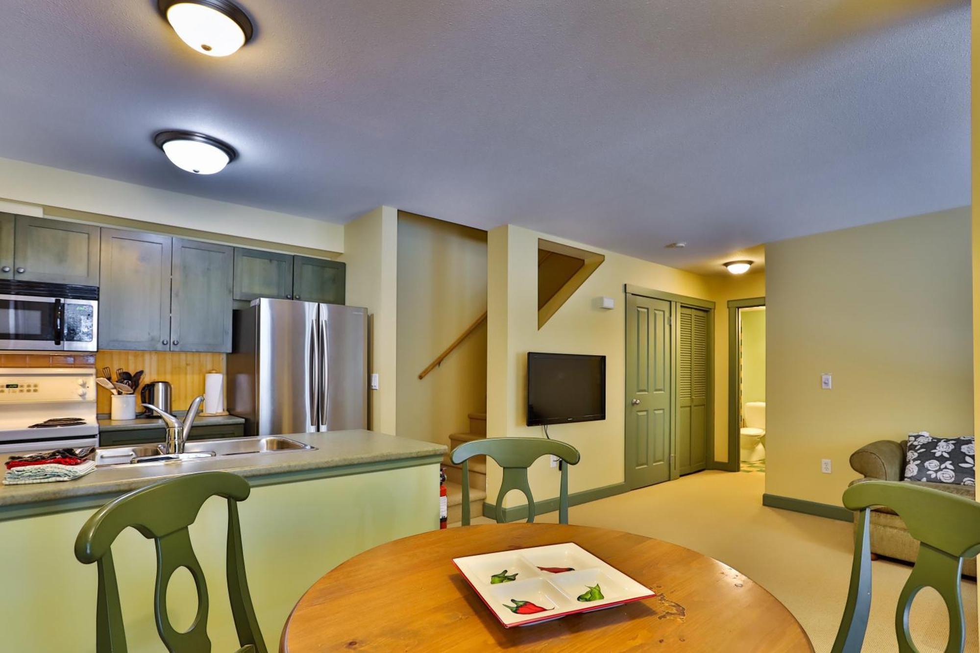 Aurora Townhomes By Stayin Panorama Room photo