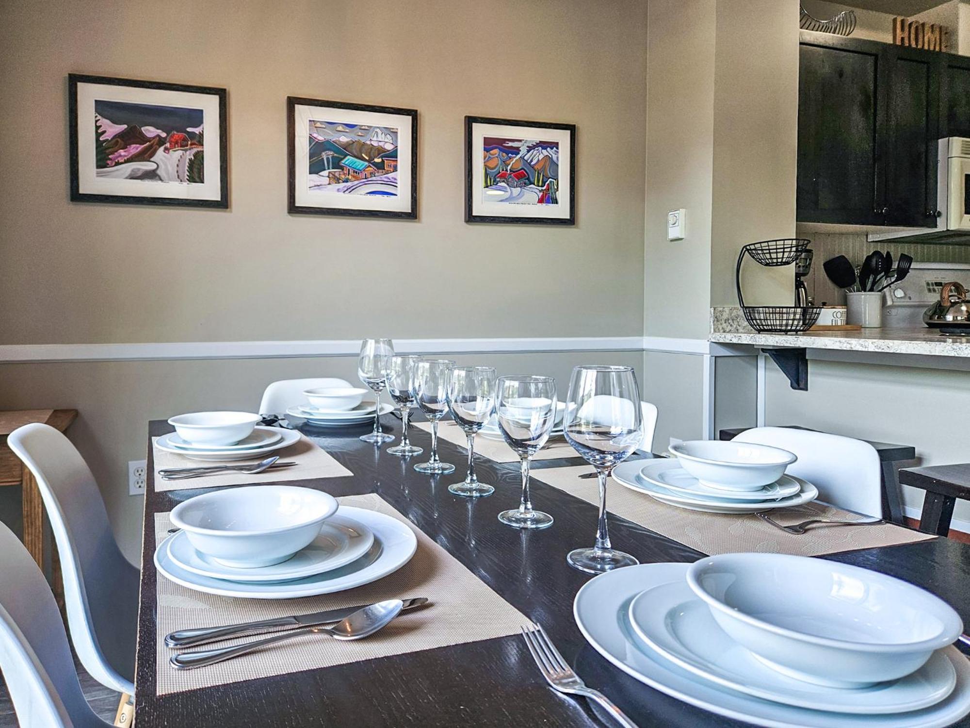 Aurora Townhomes By Stayin Panorama Room photo
