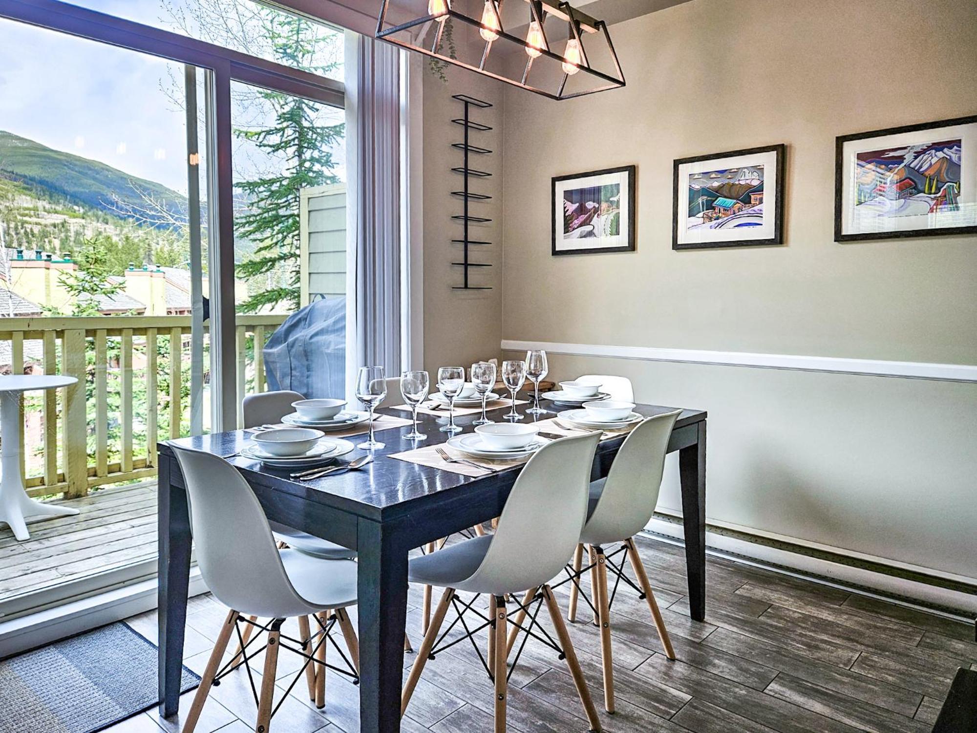 Aurora Townhomes By Stayin Panorama Room photo